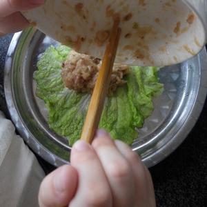 香菇肉末白菜卷(八岁儿童版)的做法 步骤12