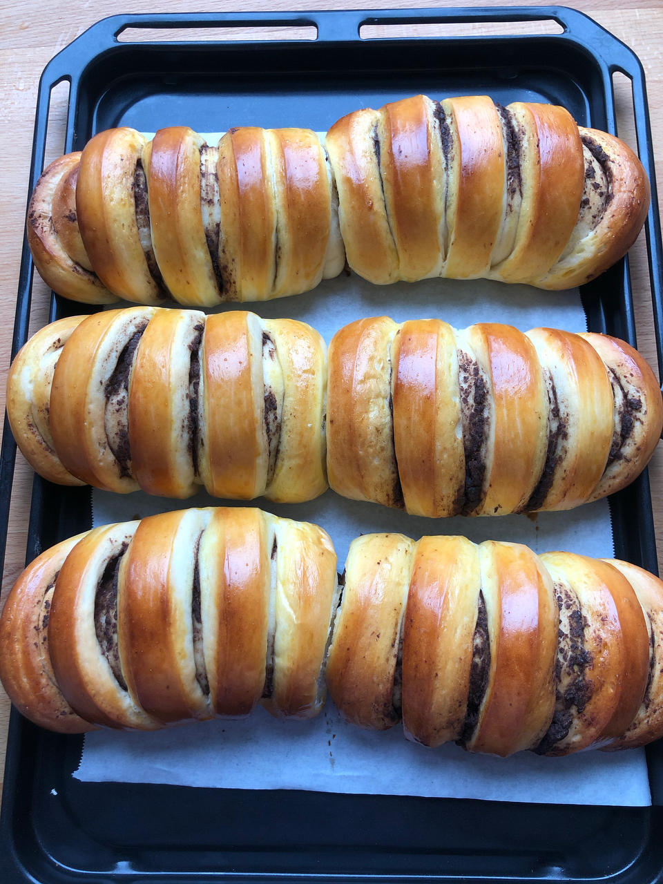 超级简单的豆沙排包｜面包