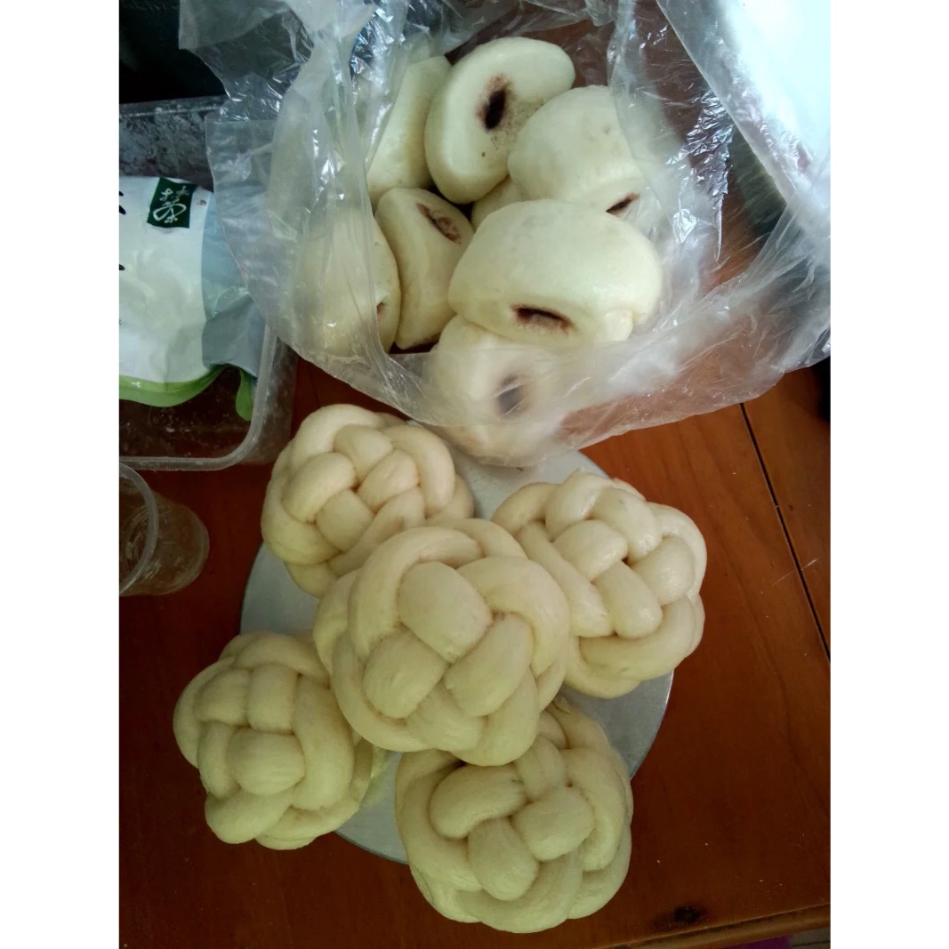 肠仔馒头卷 女侠森森