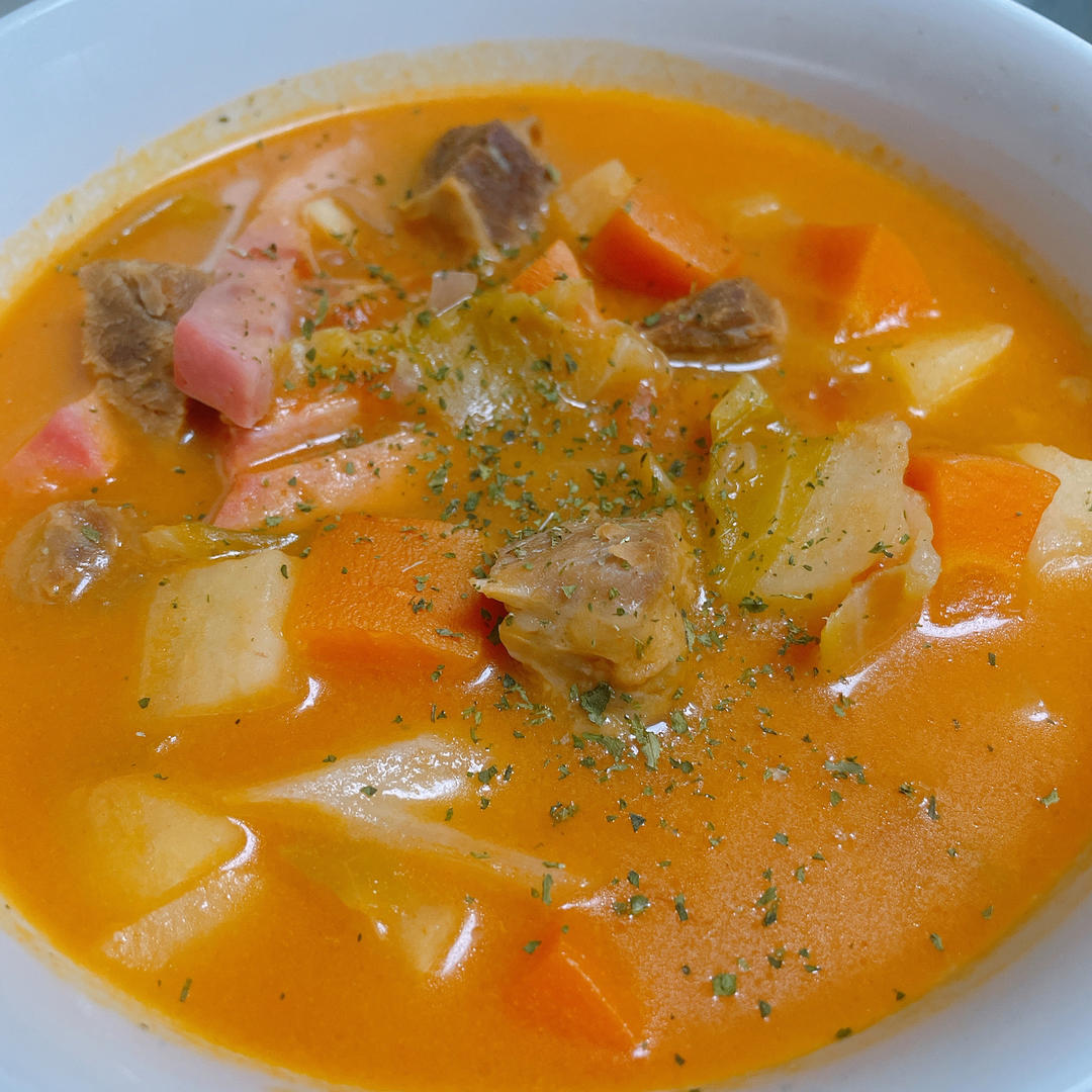 昏睡草头做的罗宋汤