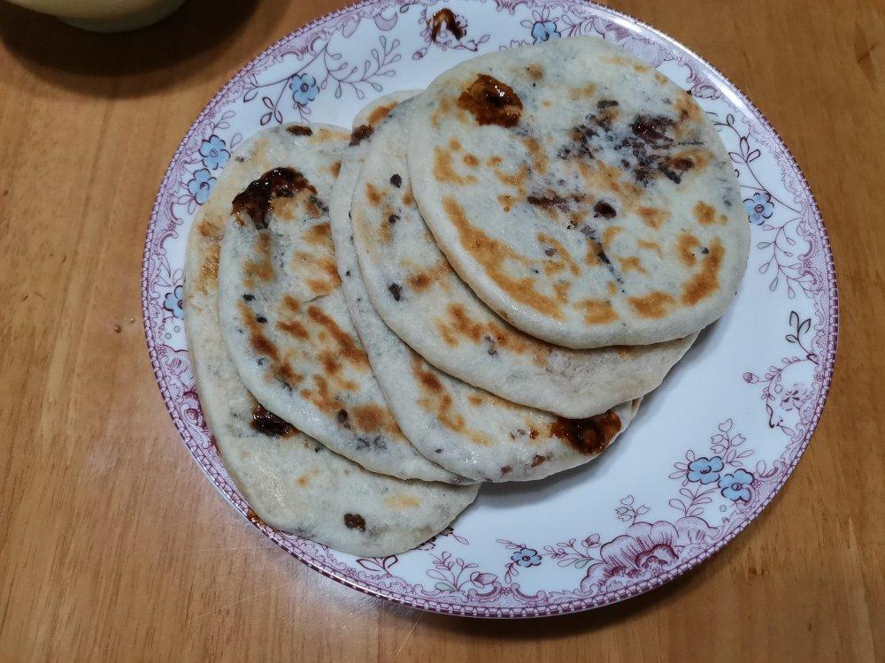 家常红糖油酥饼 糖酥饼 不用醒面不用发面 零失败 附细节视频详解