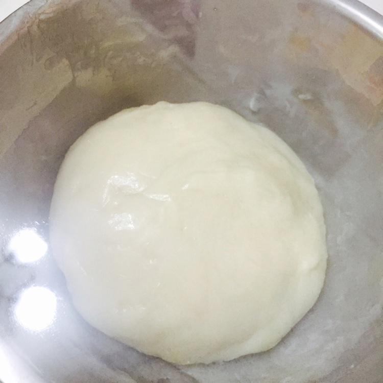 奶黄冰皮月饼