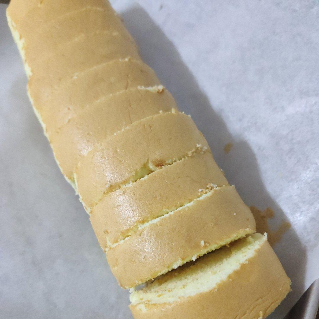蛋糕卷这样做‼️不掉皮不开裂（小视频食谱）
