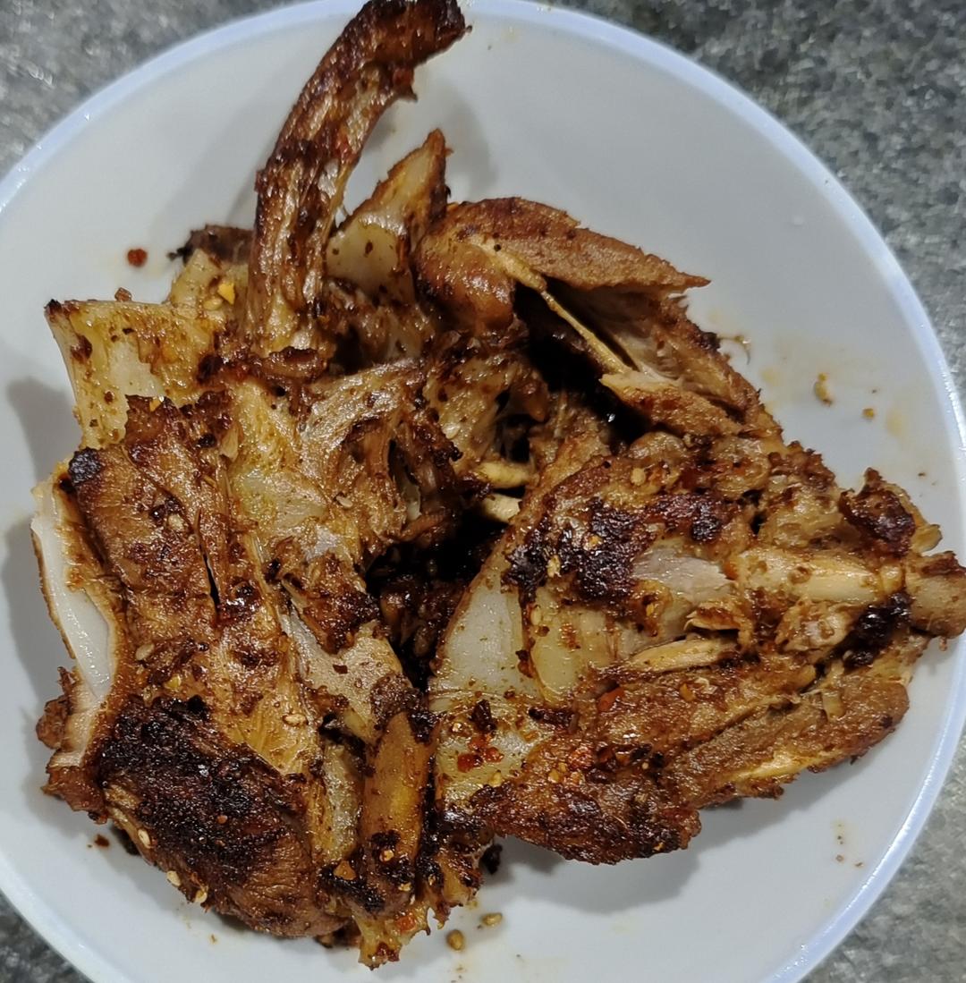 孜然酱香鸭锁骨