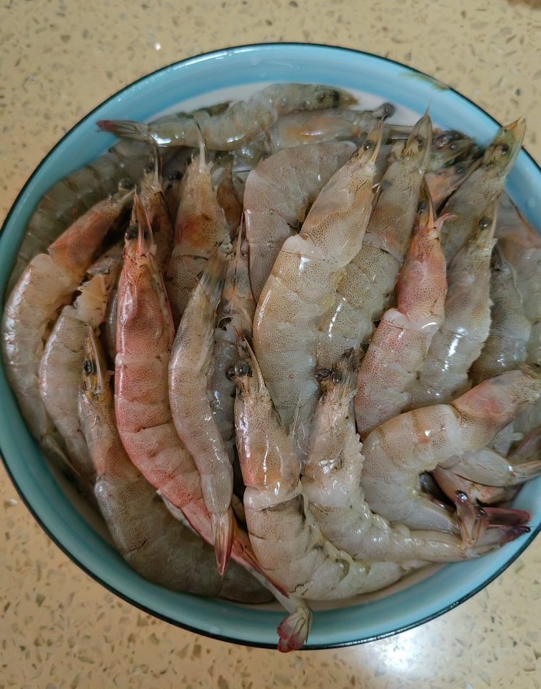 外脆里软的湛江特产之虾籺的做法 步骤2