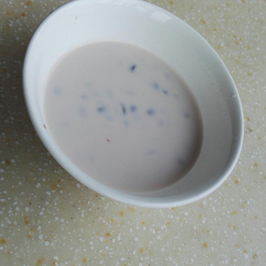 红豆牛奶
