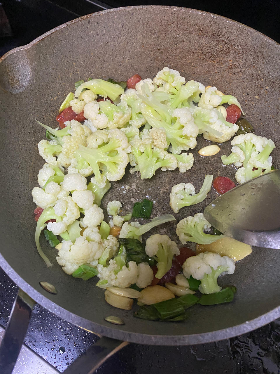 花菜炒腊肠