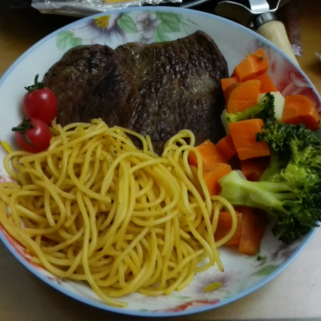 菲力牛排套餐