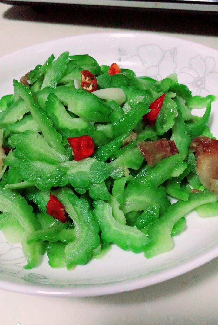 苦瓜炒肉