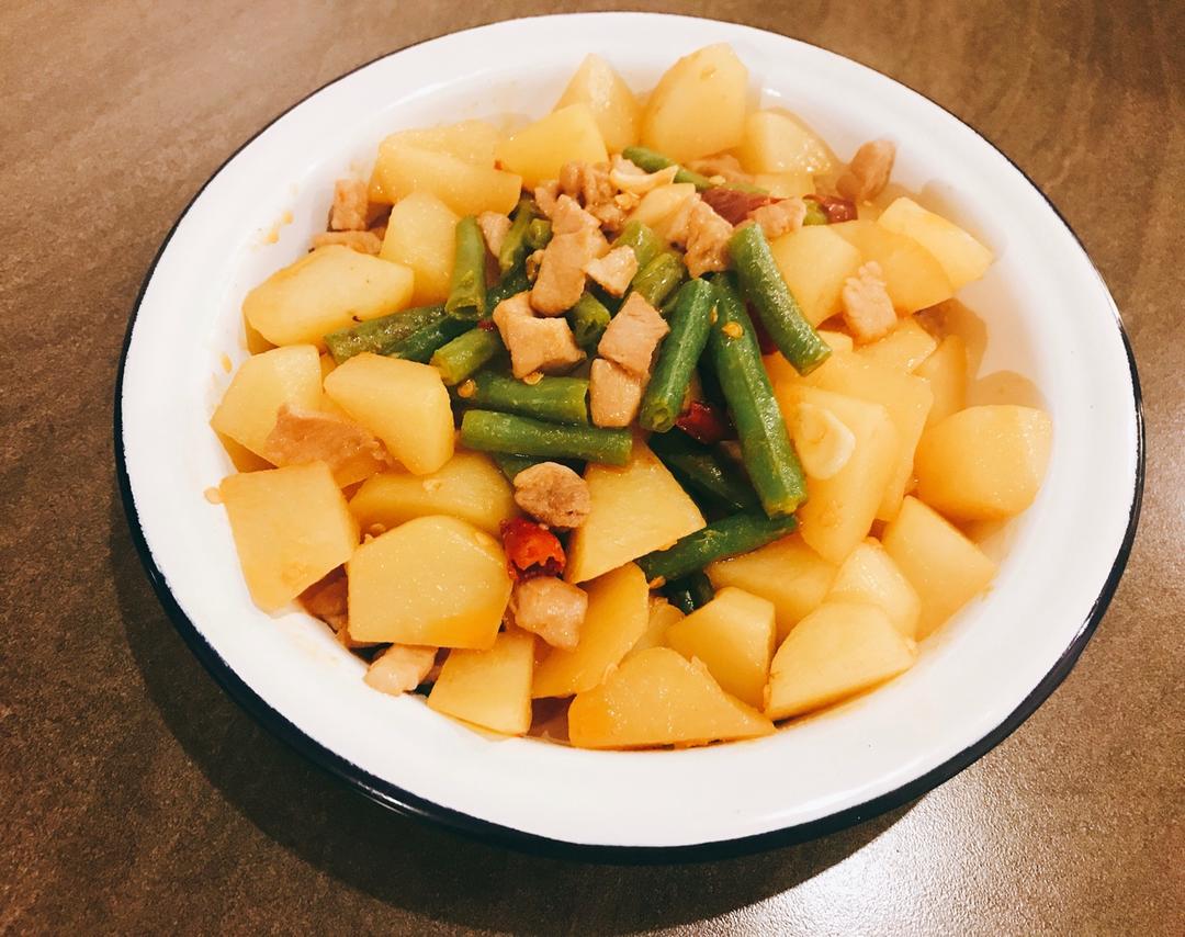 土豆炖豆角