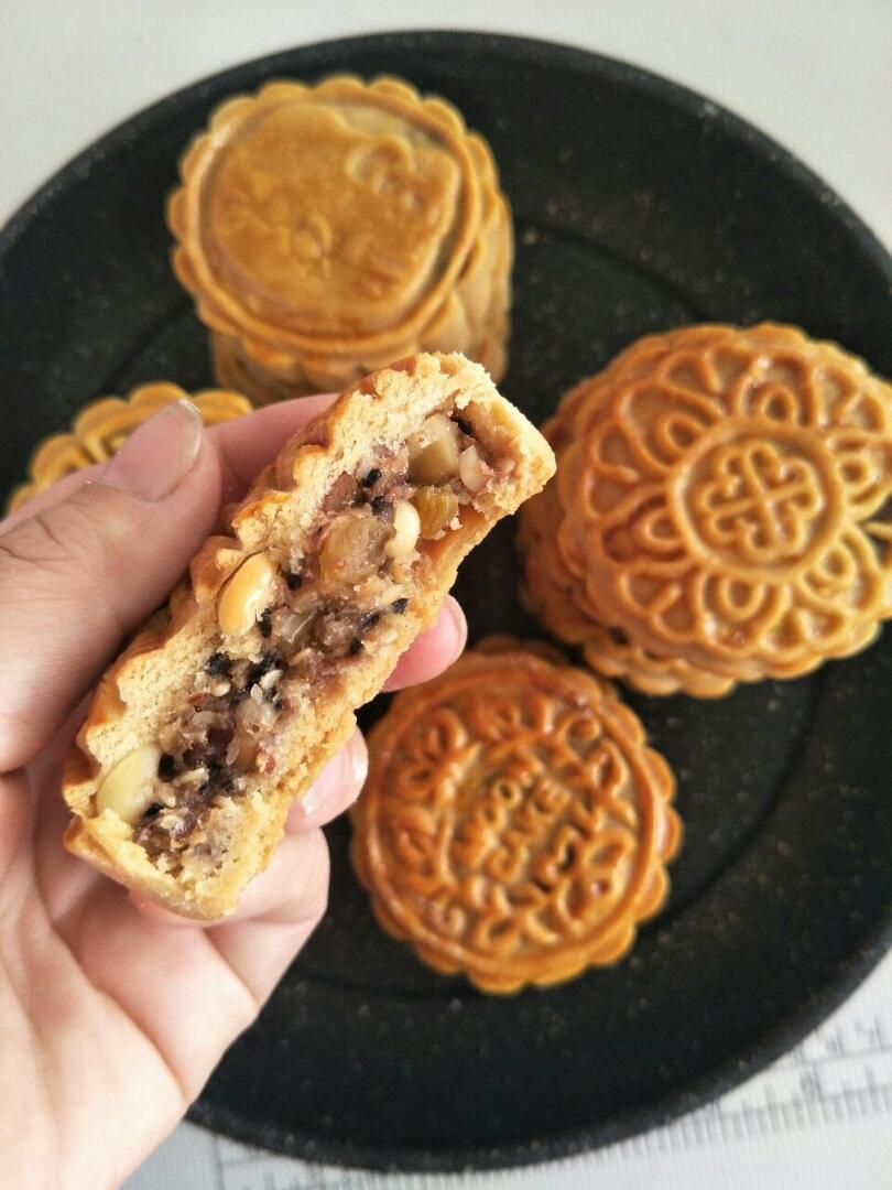 嘻嘻哈哈361做的豪华版五仁月饼馅