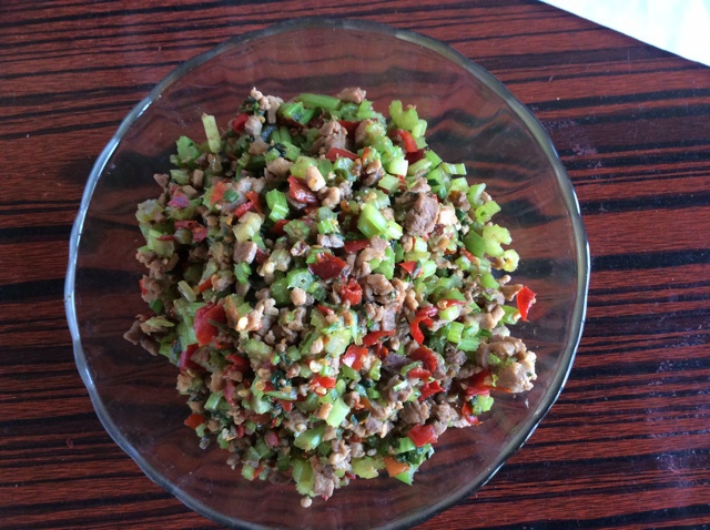 芹菜牛肉末「下饭神器」