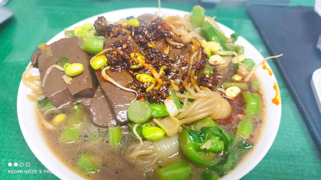 爆炒鸭血