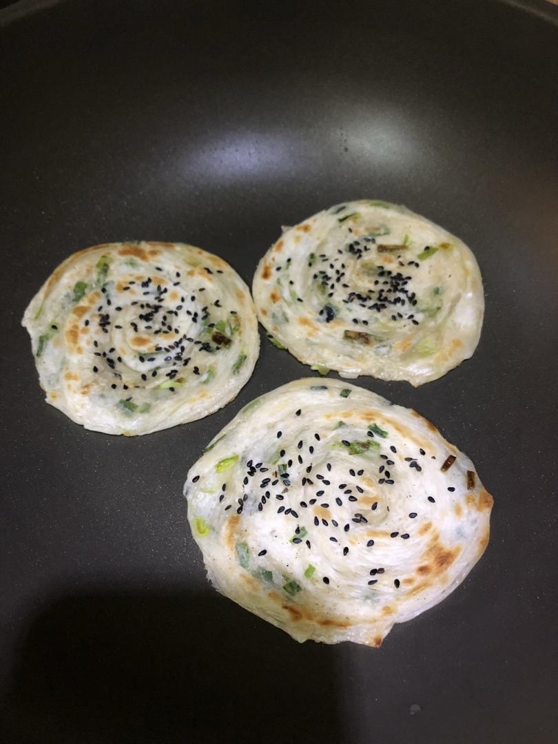 快手懒人版葱油饼❗️㊙️简单易做❗️超级酥脆❗️