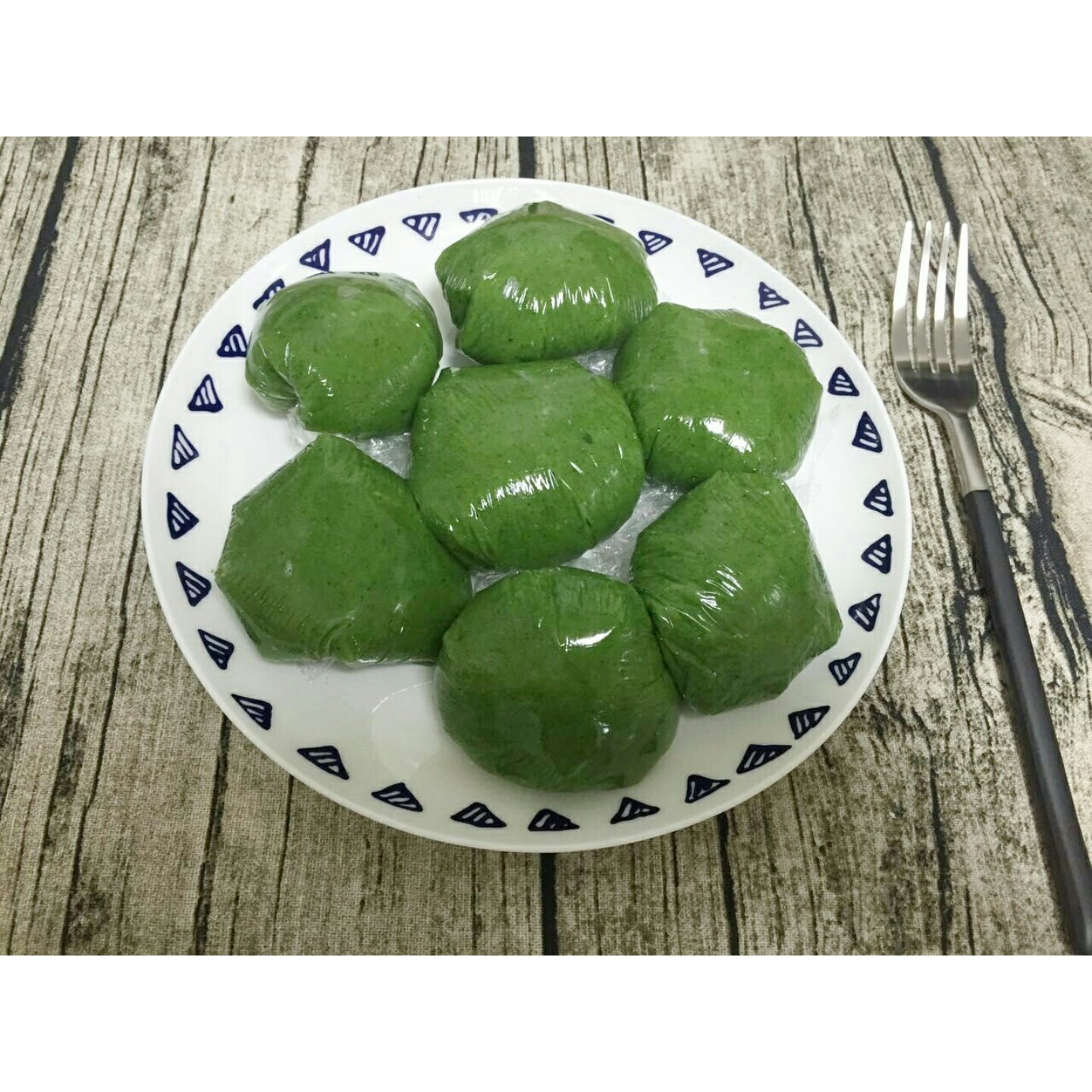 新晋网红【杏花楼 咸蛋黄肉松青团】