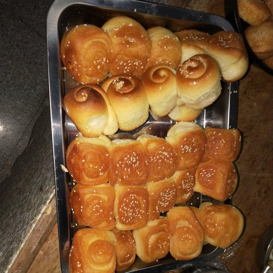 脆底蜂蜜小面包