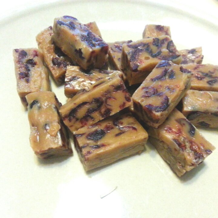 蔓越莓牛奶糖