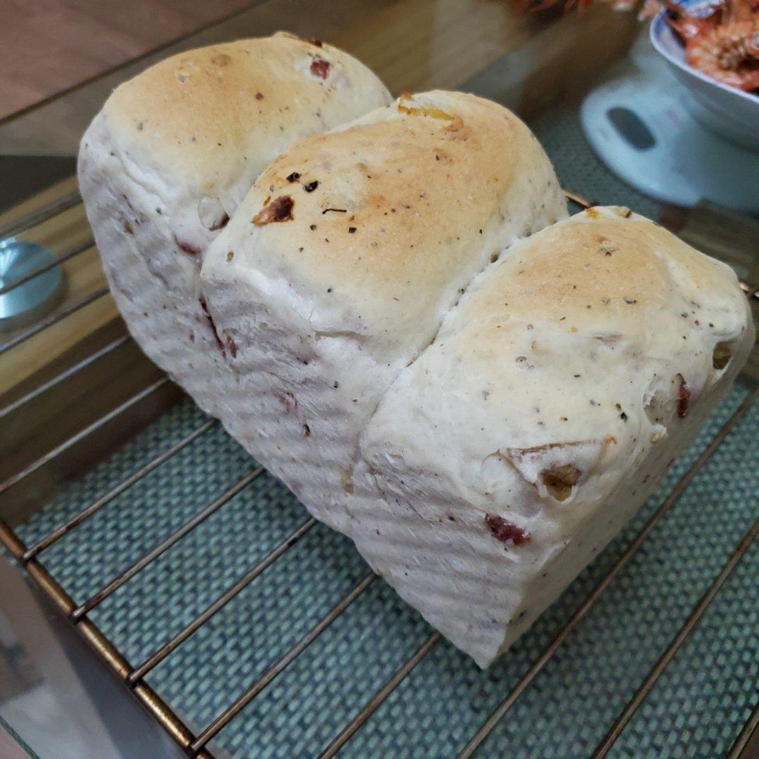 马铃薯培根吐司