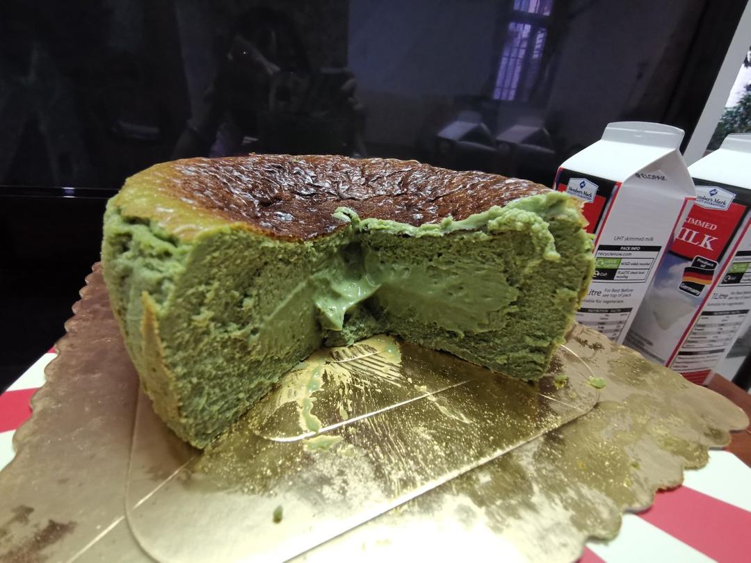 流心抹茶巴斯克芝士蛋糕