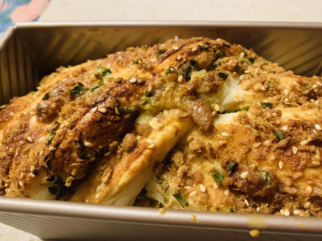 香葱肉松手撕吐司