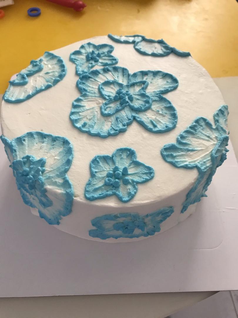 视频-奶油生日蛋糕手绘刺绣蛋糕裱花装饰001 【仰望美食】