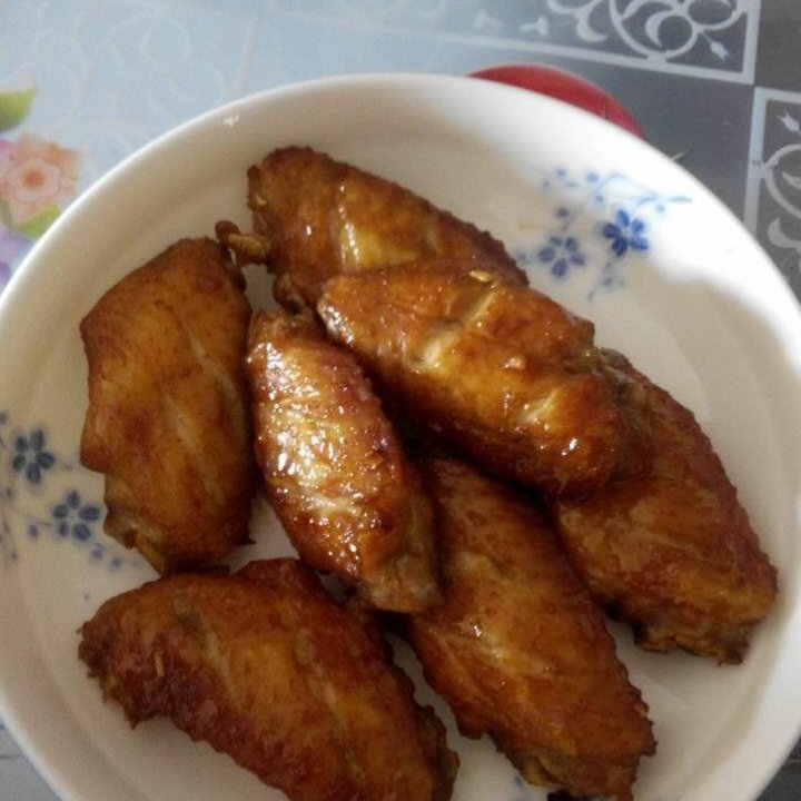 烤鸡翅的做法（烤箱烤鸡翅）
