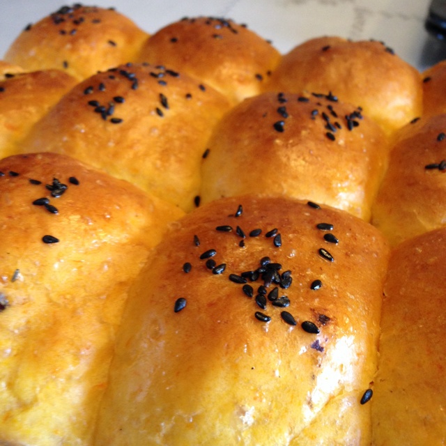 纯天然色彩胡萝卜餐包