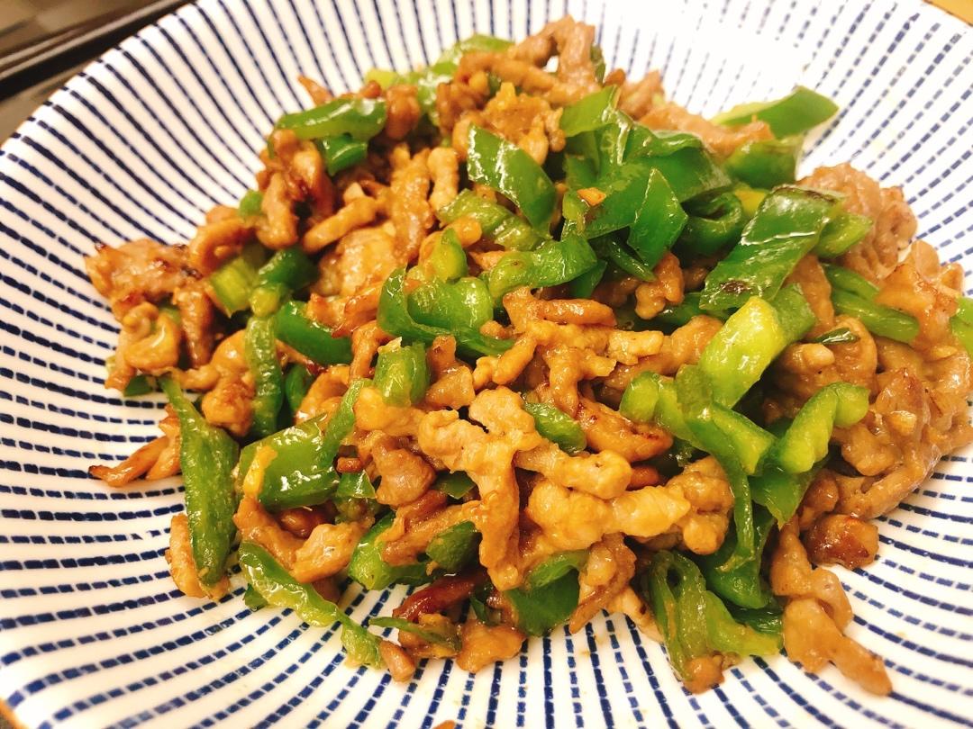 巨下饭的青椒炒肉丝