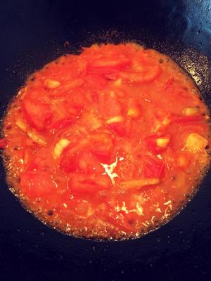 茄汁黄骨鱼汤的做法 步骤8