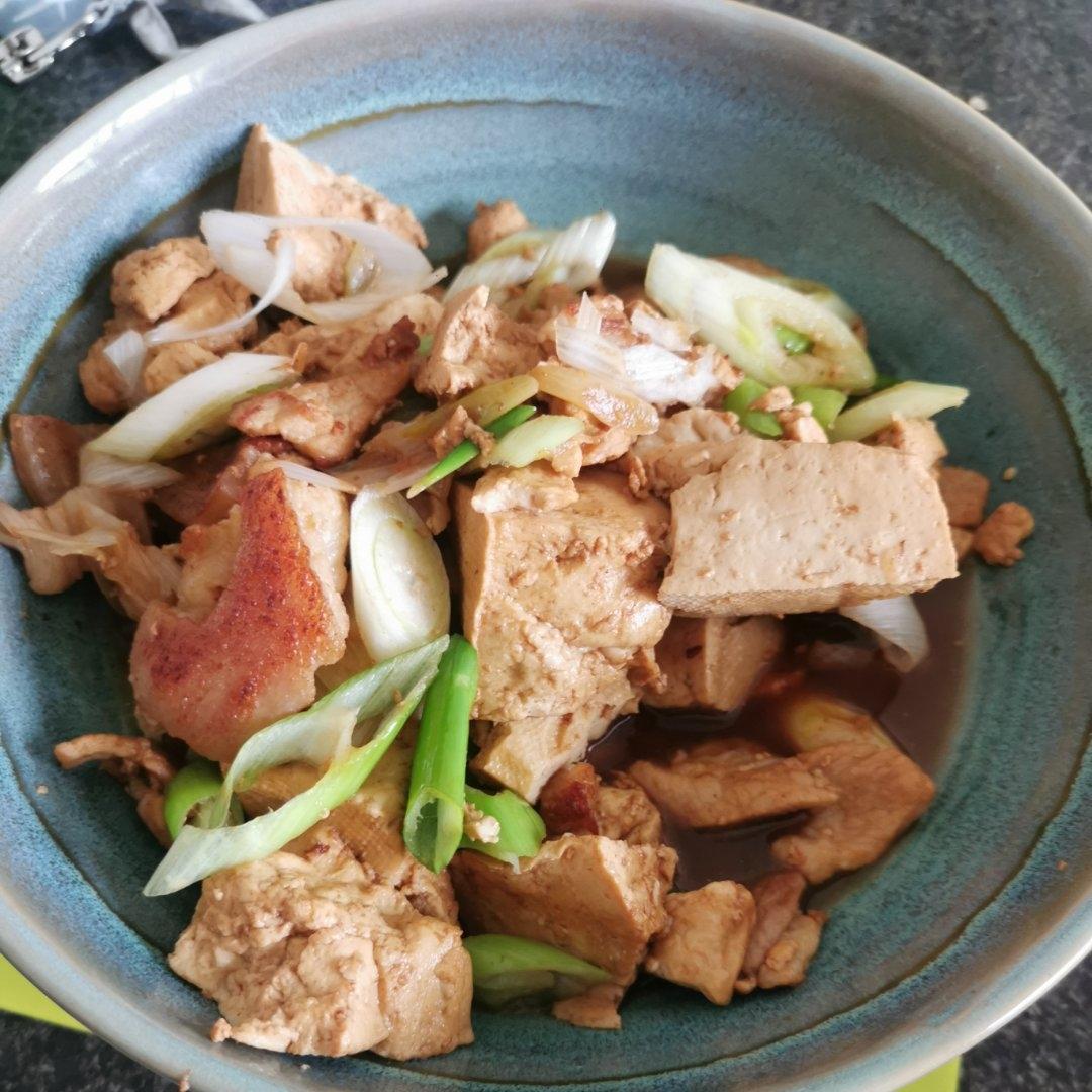 葱烧豆腐，豆腐最好吃的封神做法，完胜麻婆豆腐，附入味儿秘诀，无敌下饭神器