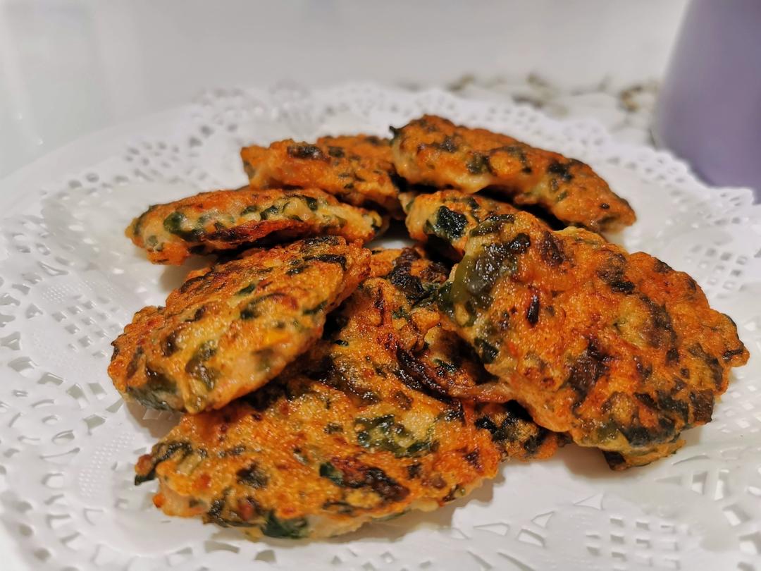 裙带菜胡萝卜虾饼