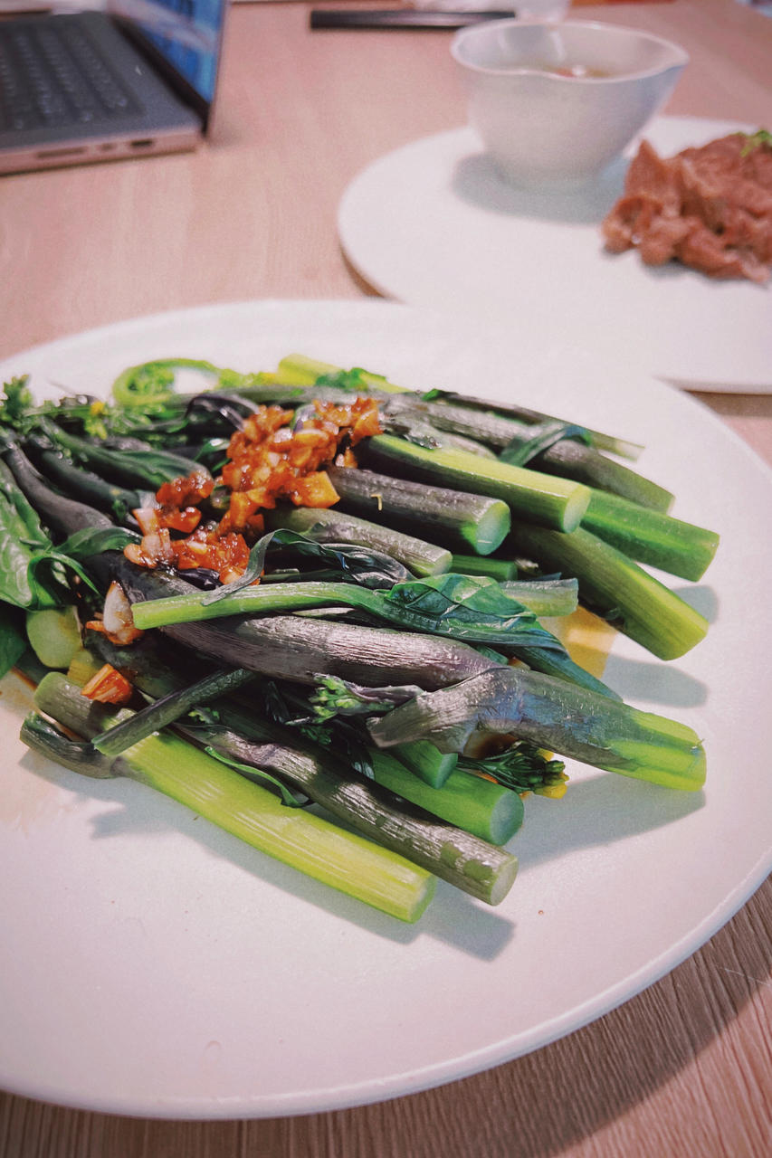 蒜香紫菜苔