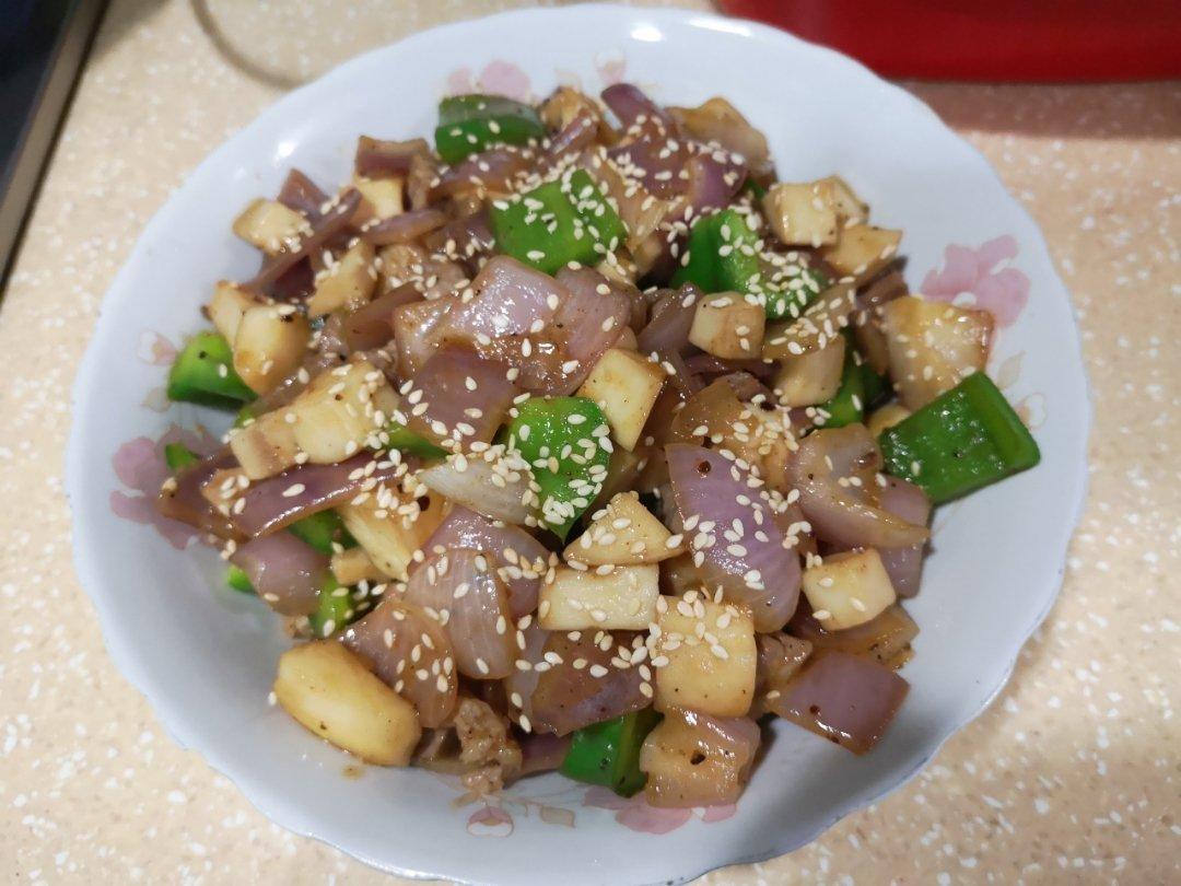 黑椒牛肉粒