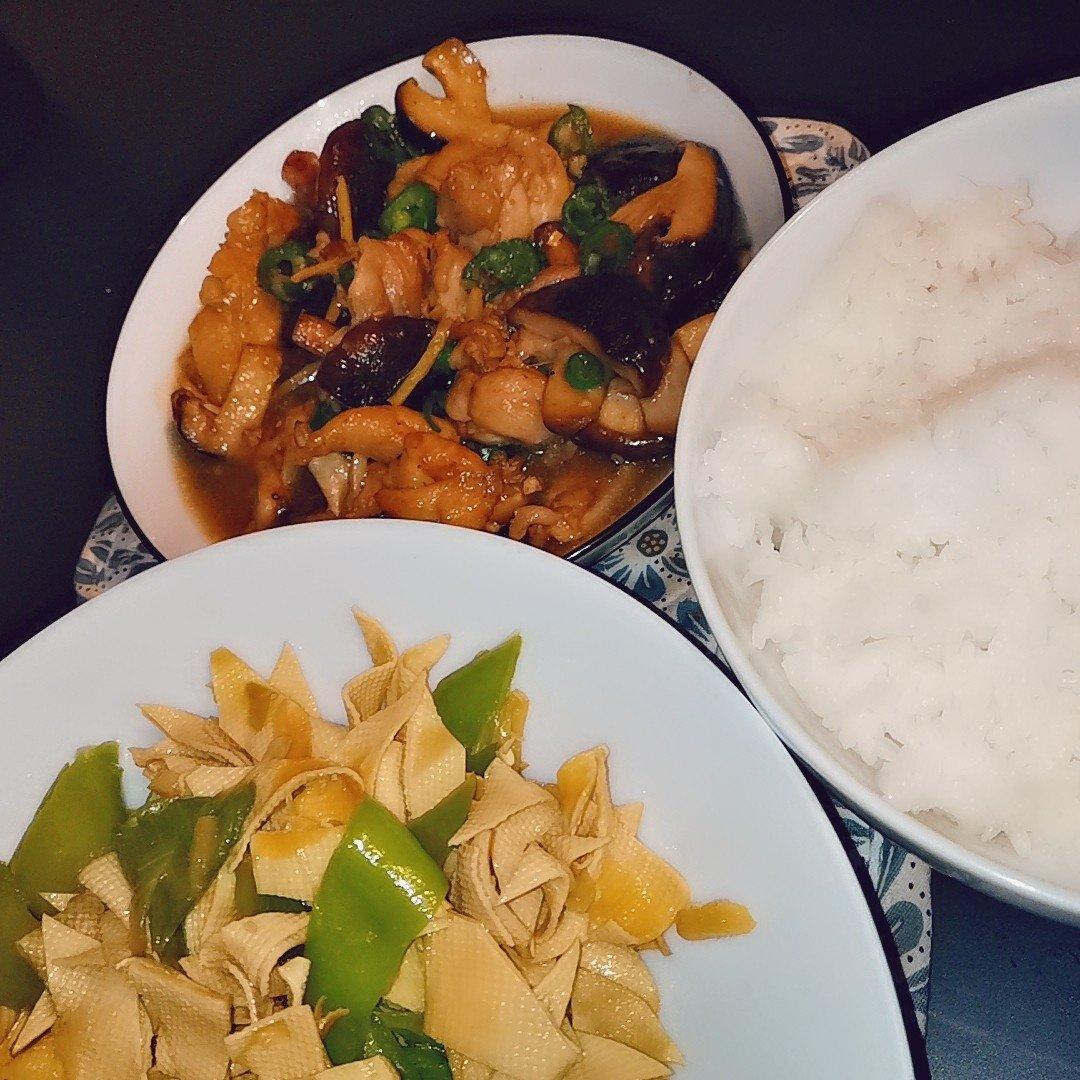 东北尖椒干豆腐