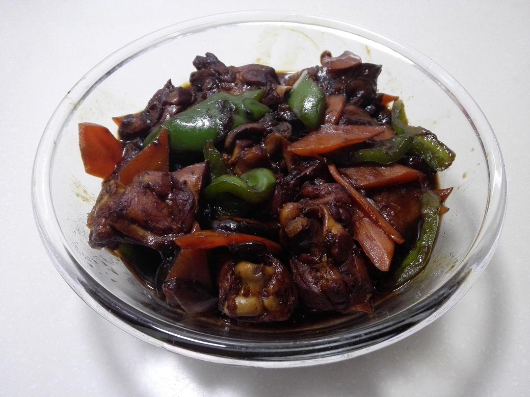 黄焖鸡米饭