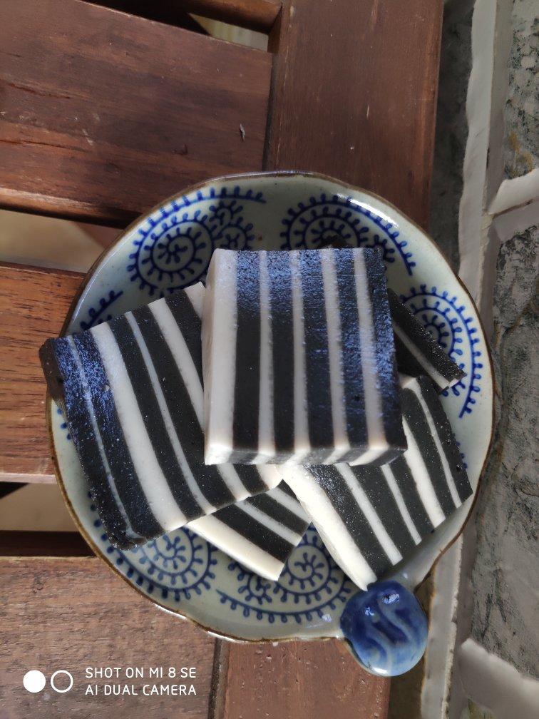 芝麻椰汁千层糕