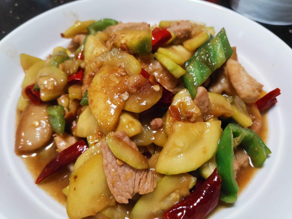 颜值西葫芦炒肉