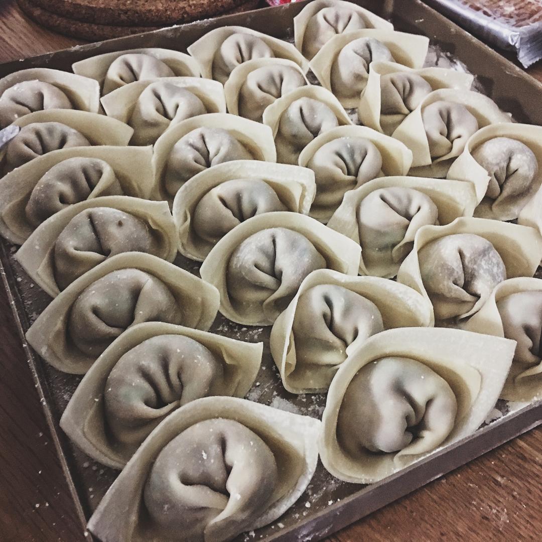 上海荠菜大馄饨