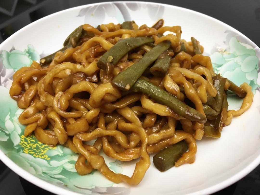 豆角焖面