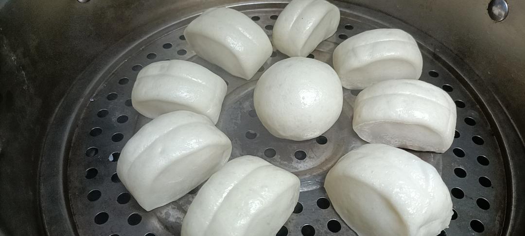 一发奶香小馒头，口感特别好！