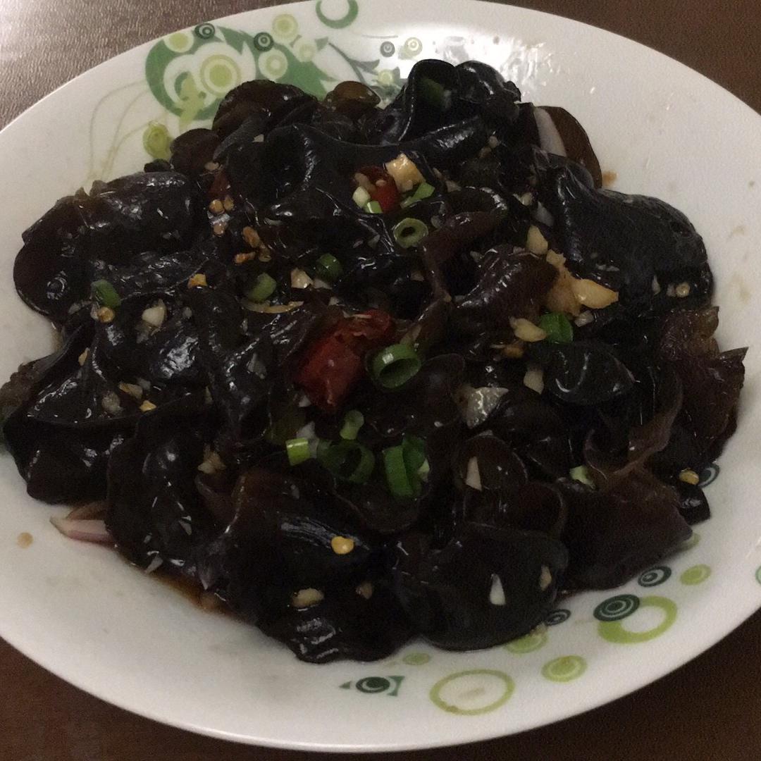 爽口拌木耳