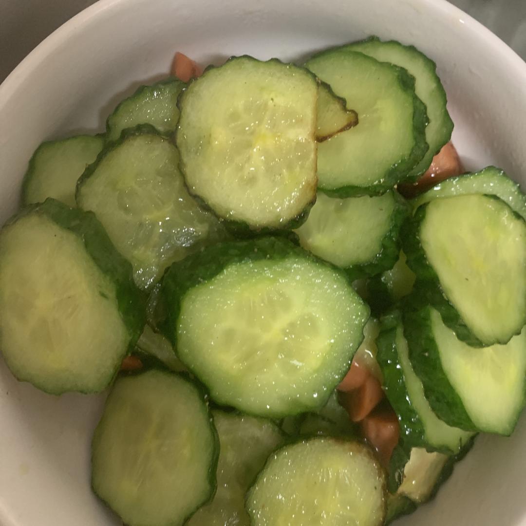 黄瓜炒火腿肠