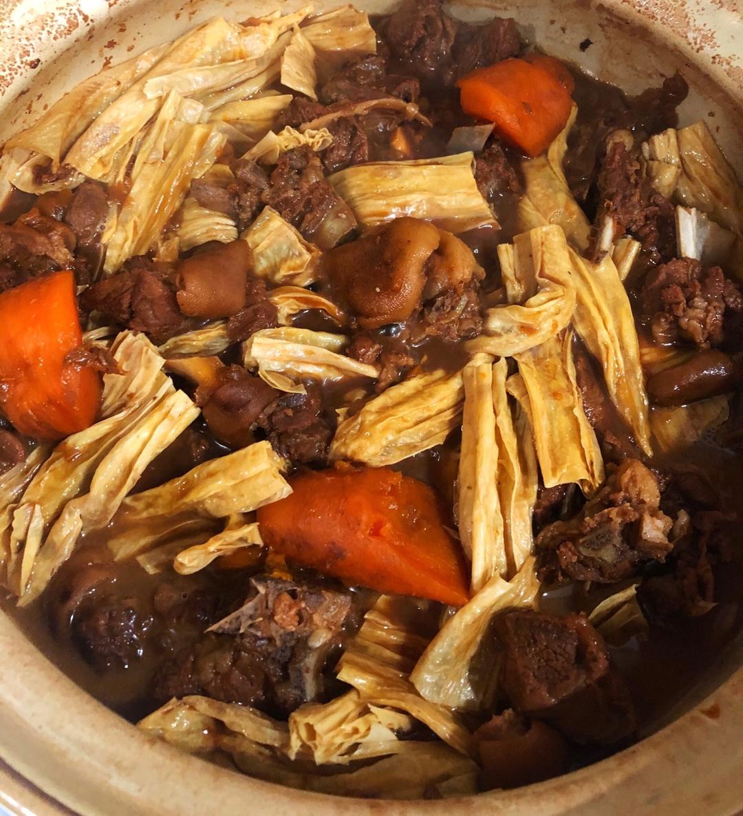 暖身广式羊肉煲