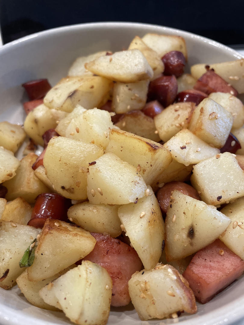 孜然土豆火腿肠 香辣过瘾还便宜！