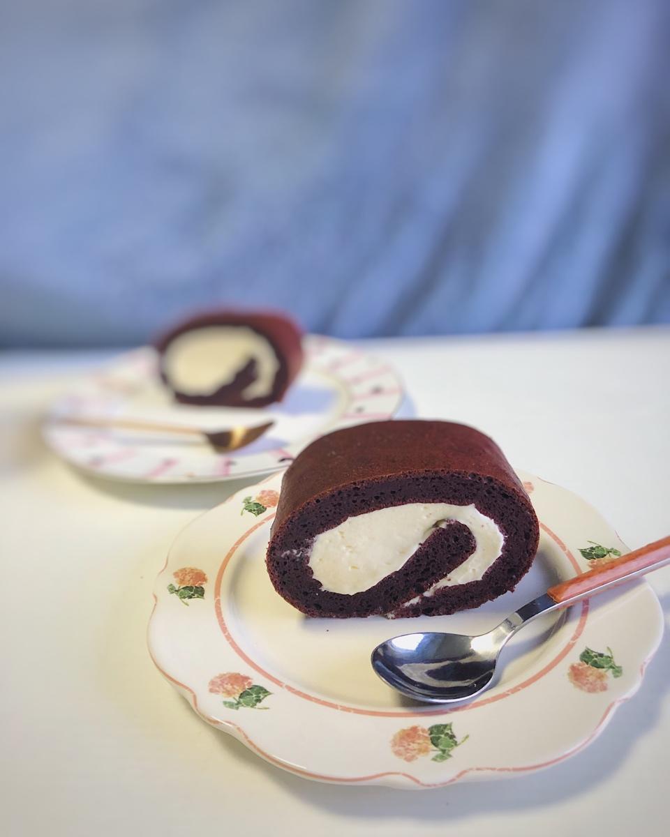 甘纳许巧克力蛋糕卷