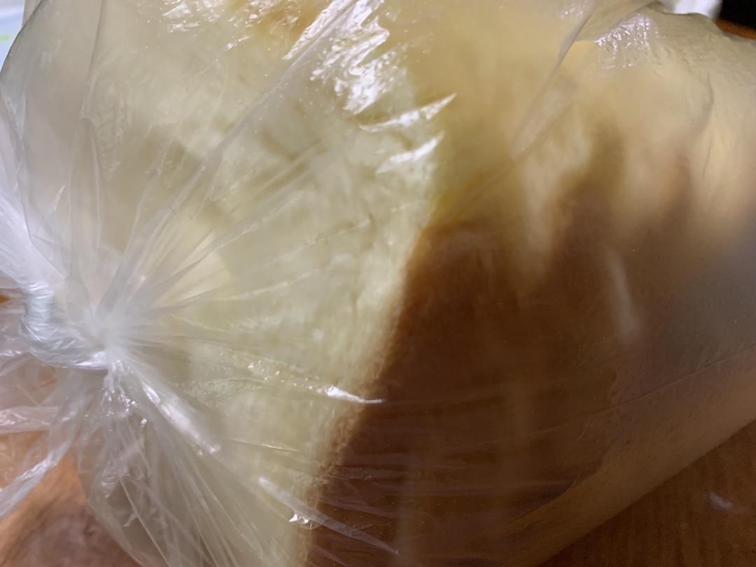 超级好吃的原味面包（面包机版）
