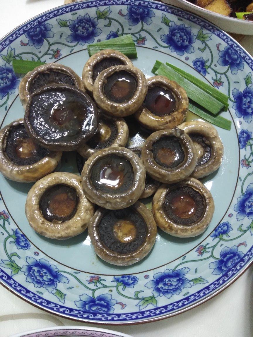 保留最原始鲜味儿的煎口蘑