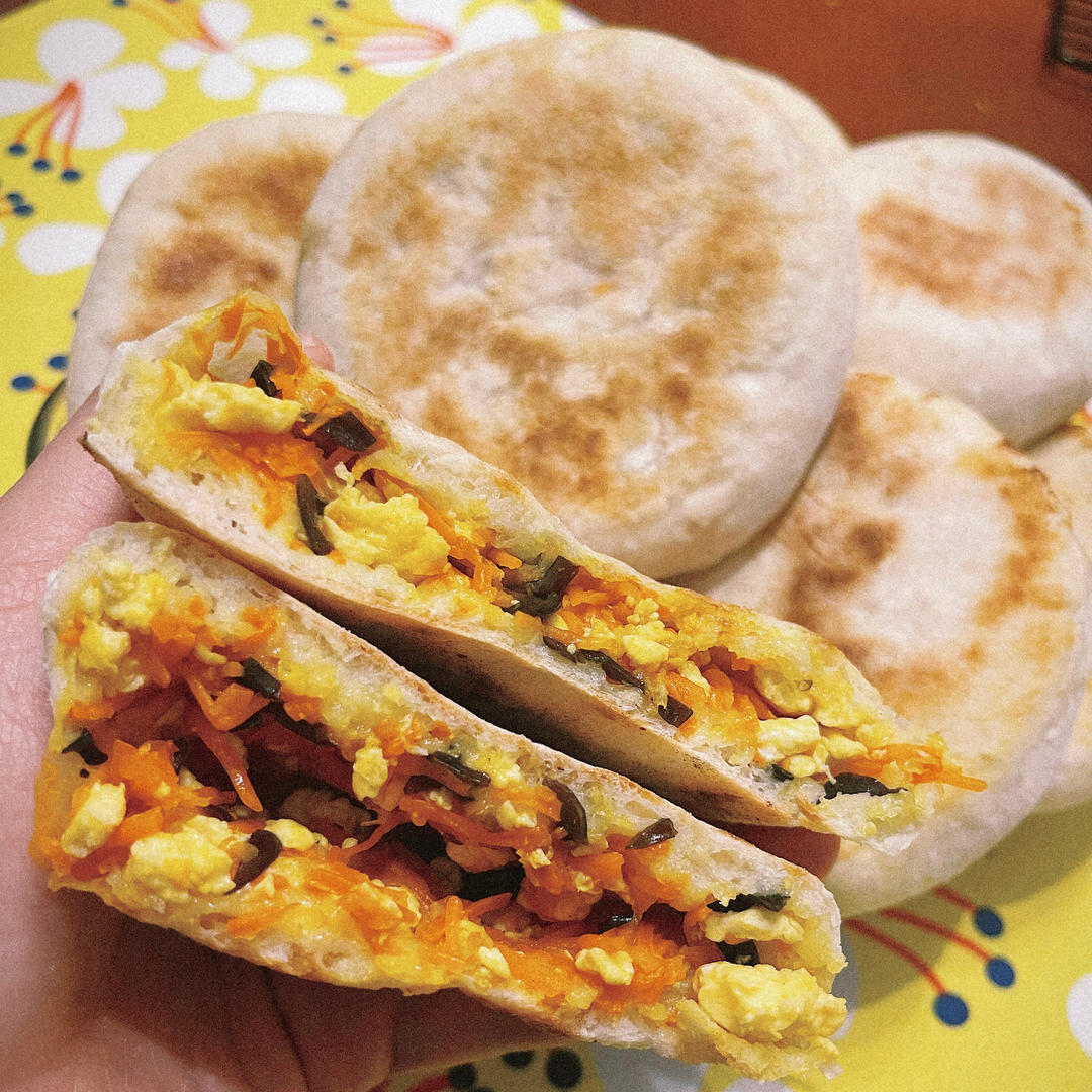 超柔软发面胡萝卜鸡蛋馅饼（凉了也不硬）