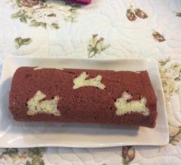 小兔子奶油蛋糕卷