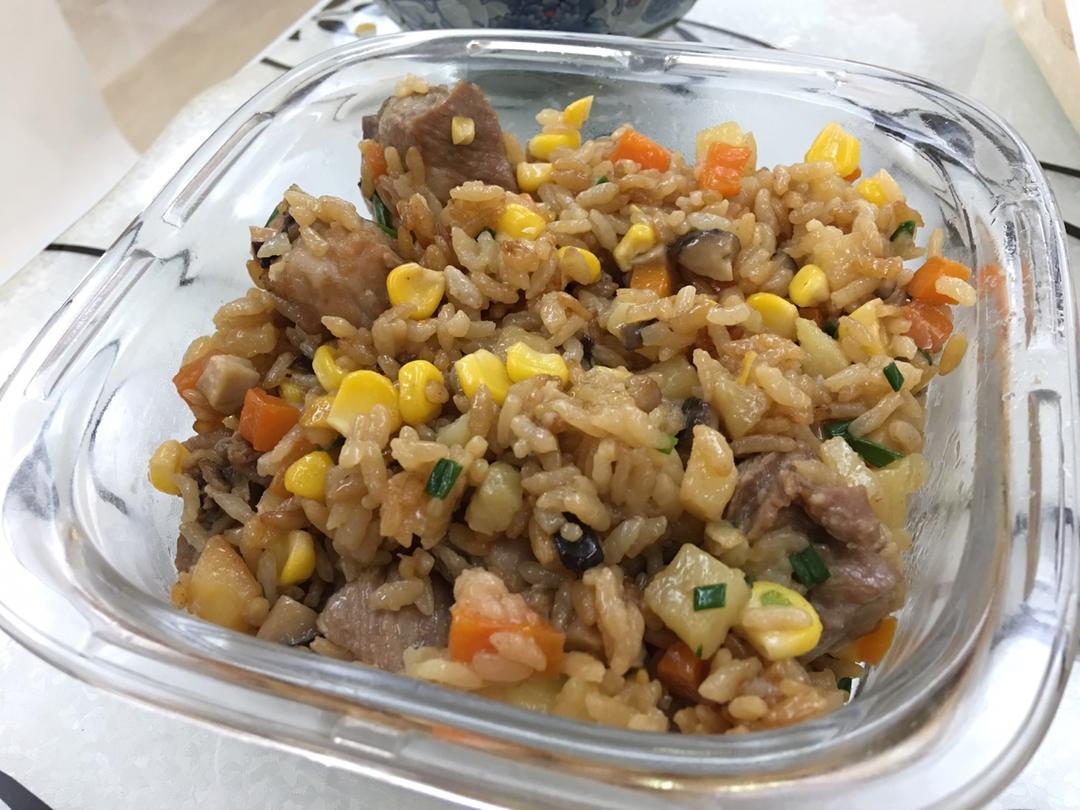 香菇排骨焖饭